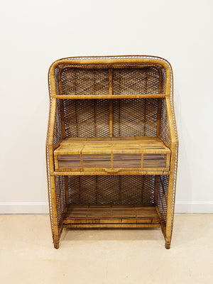 Descriptive image text