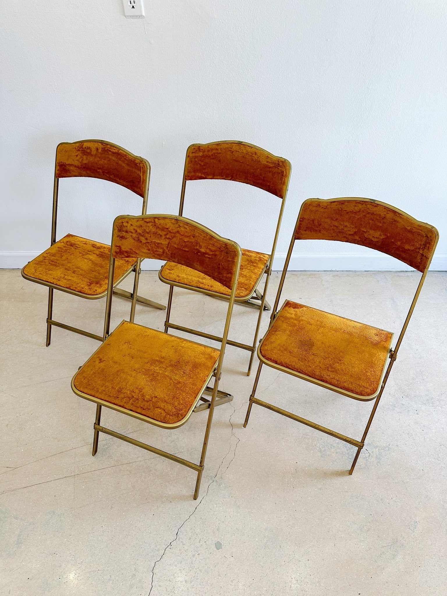 Orange Velvet Folding Chairs (x4) – Rehaus