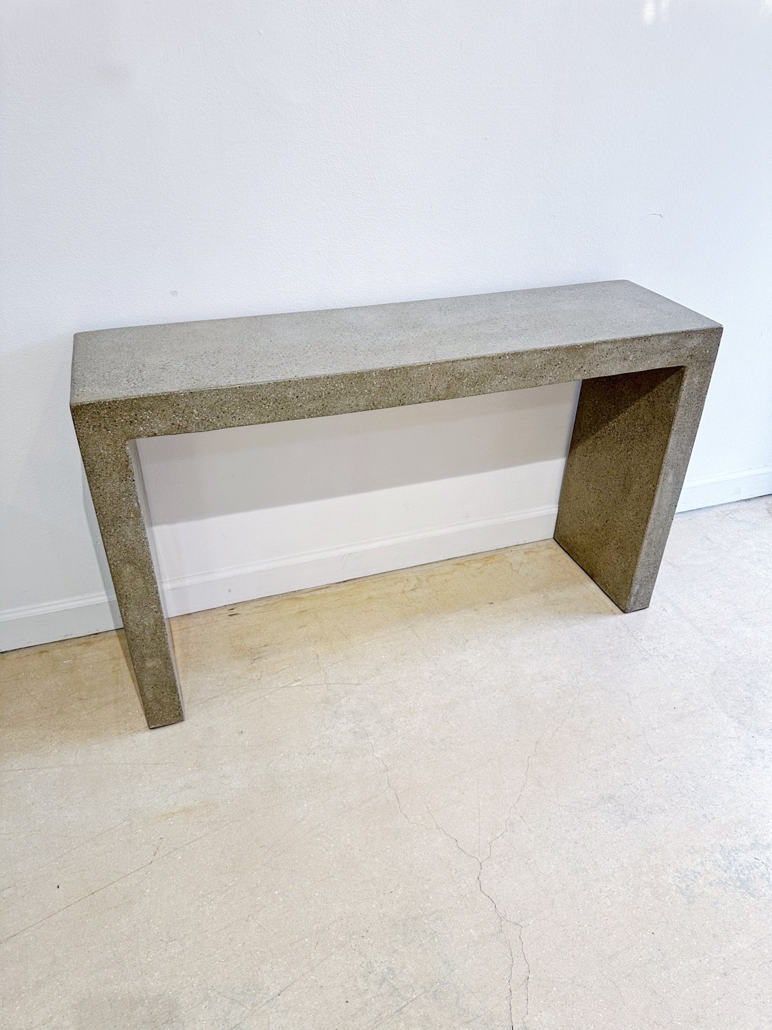 Polished Concrete Console Table – Rehaus