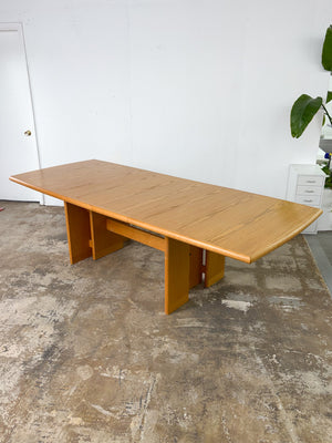 Light Teak Ontario Expanding Dining Table