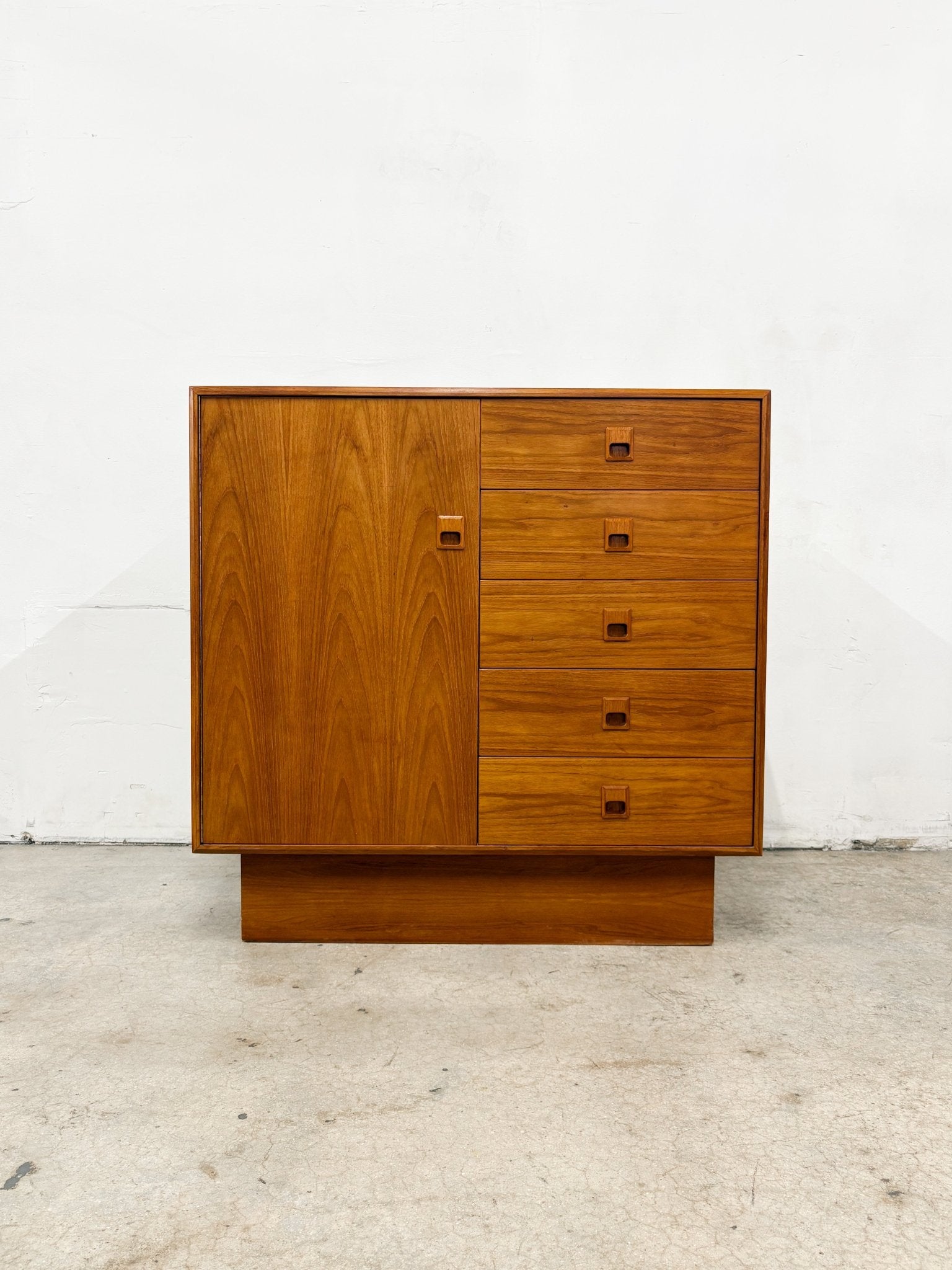 Canadian Teak MCM Gentlemen’s Chest / Dresser - Rehaus