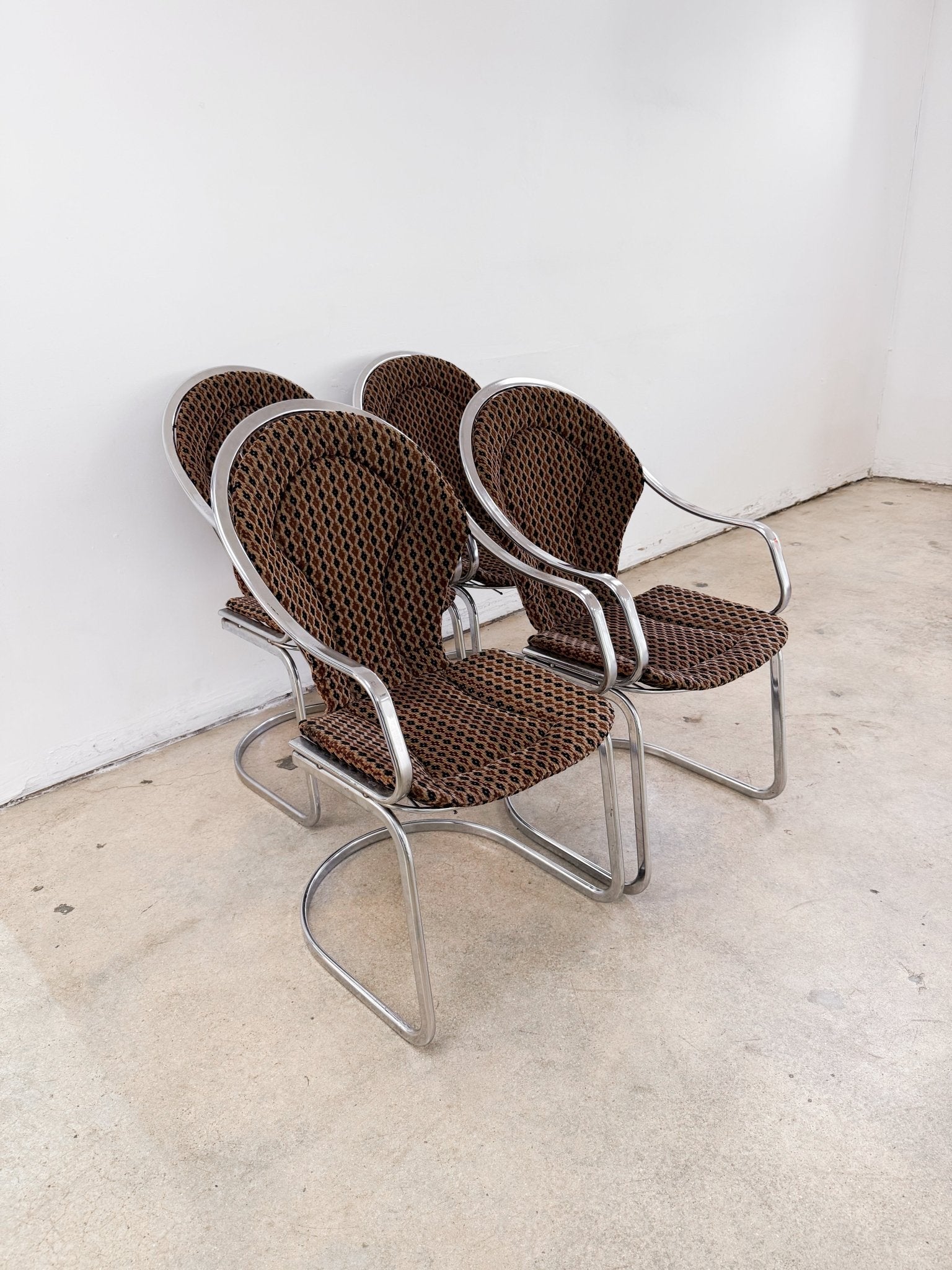 Chrome Cantilever Chair Set (x4) - Rehaus