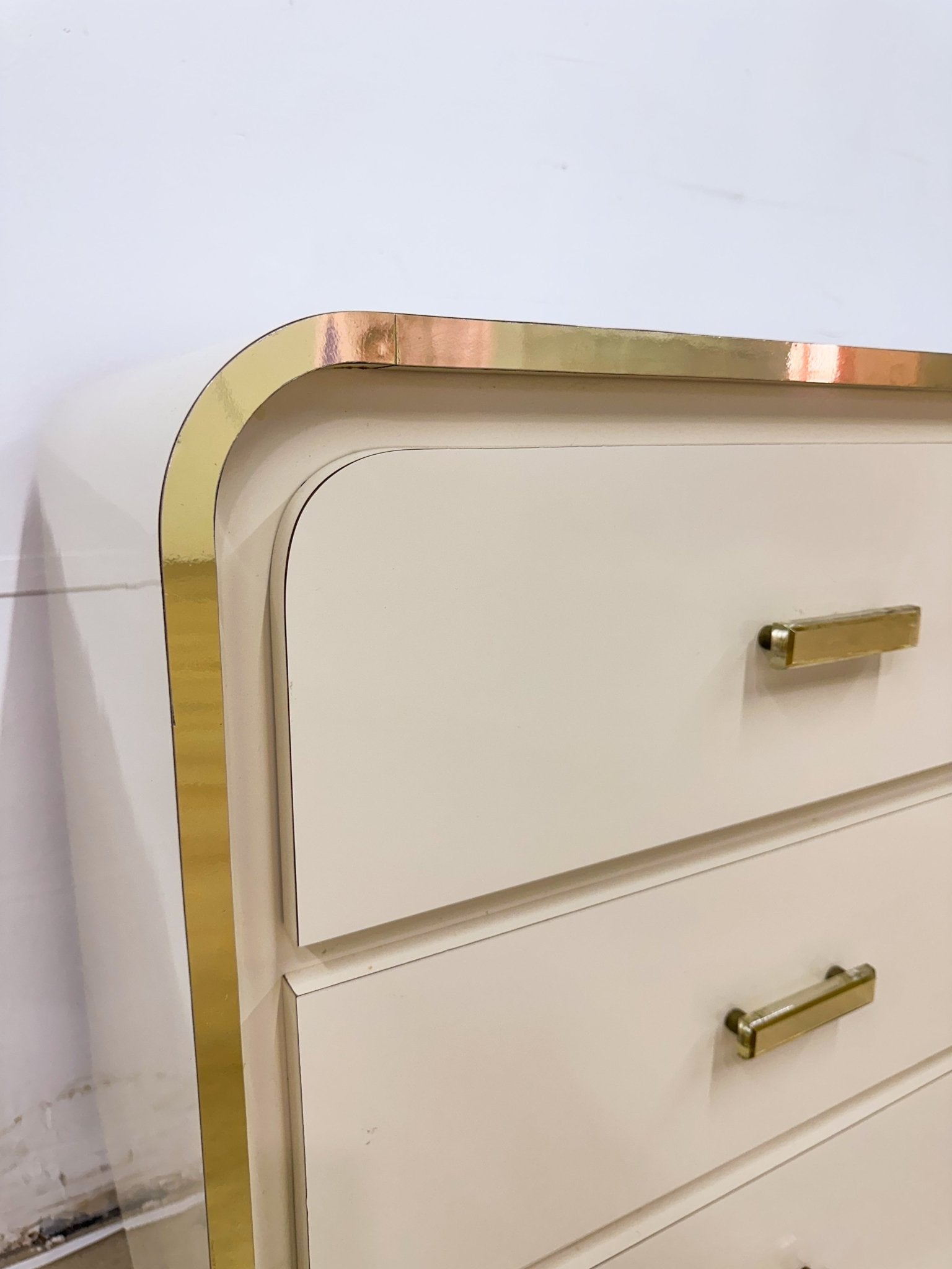 Creme Laminate + Gold Waterfall Dresser - Rehaus