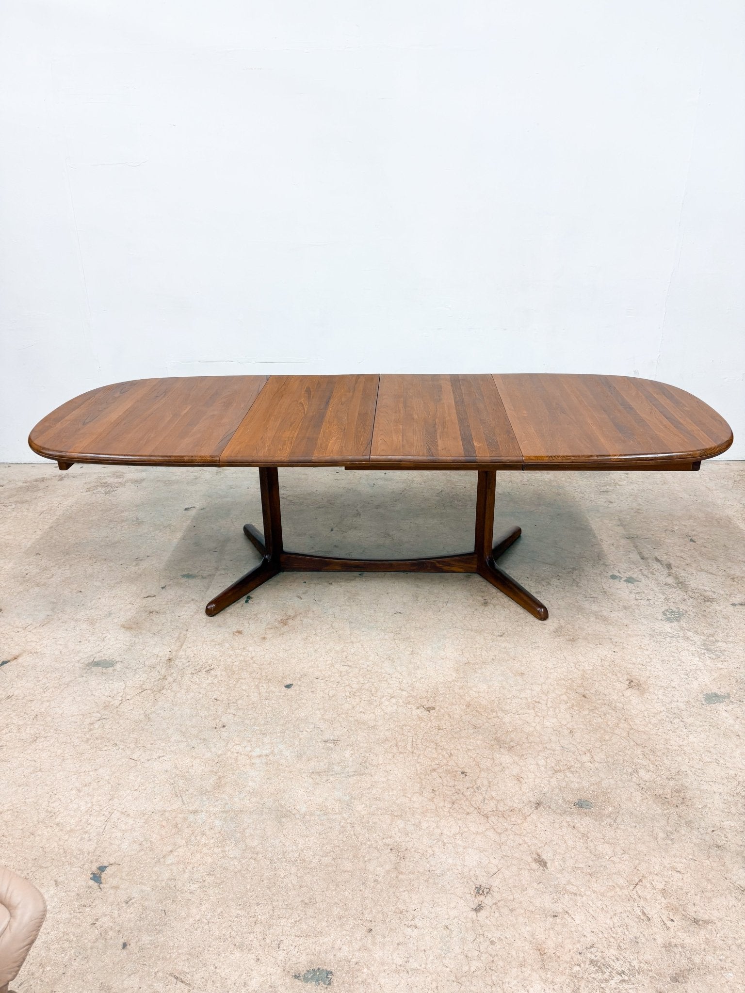 Danish Teak Expanding Dining Table, Benny Linden - Rehaus