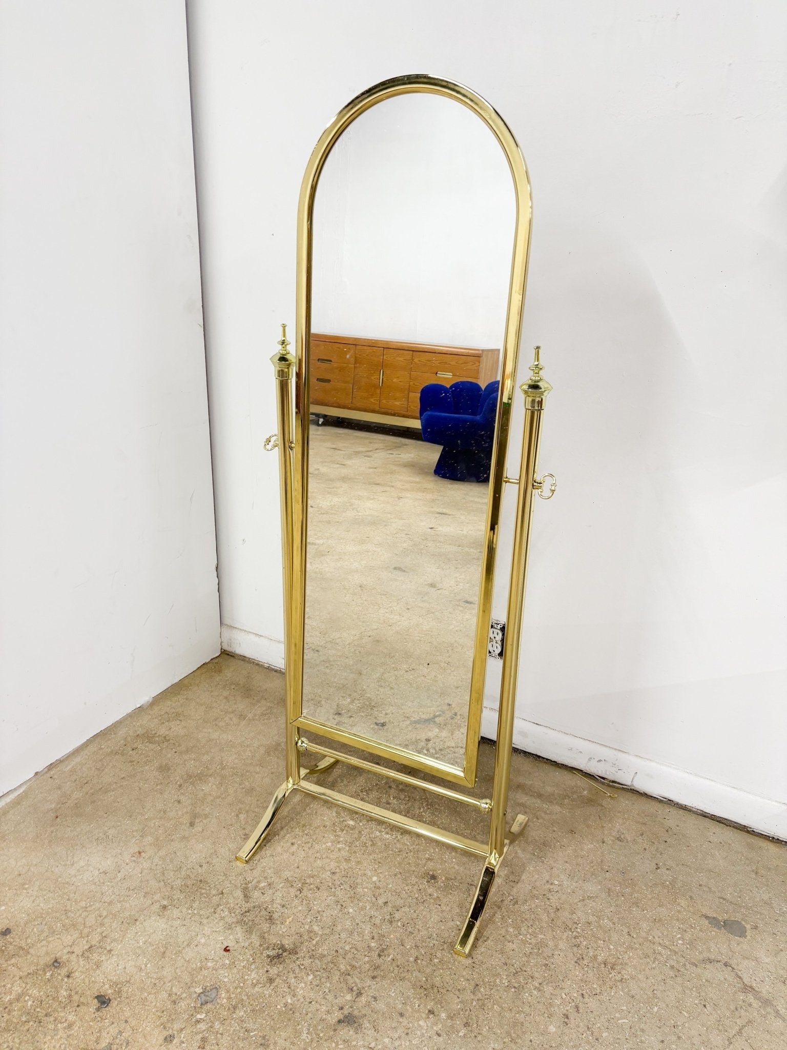 Gold Floor Mirror - Rehaus