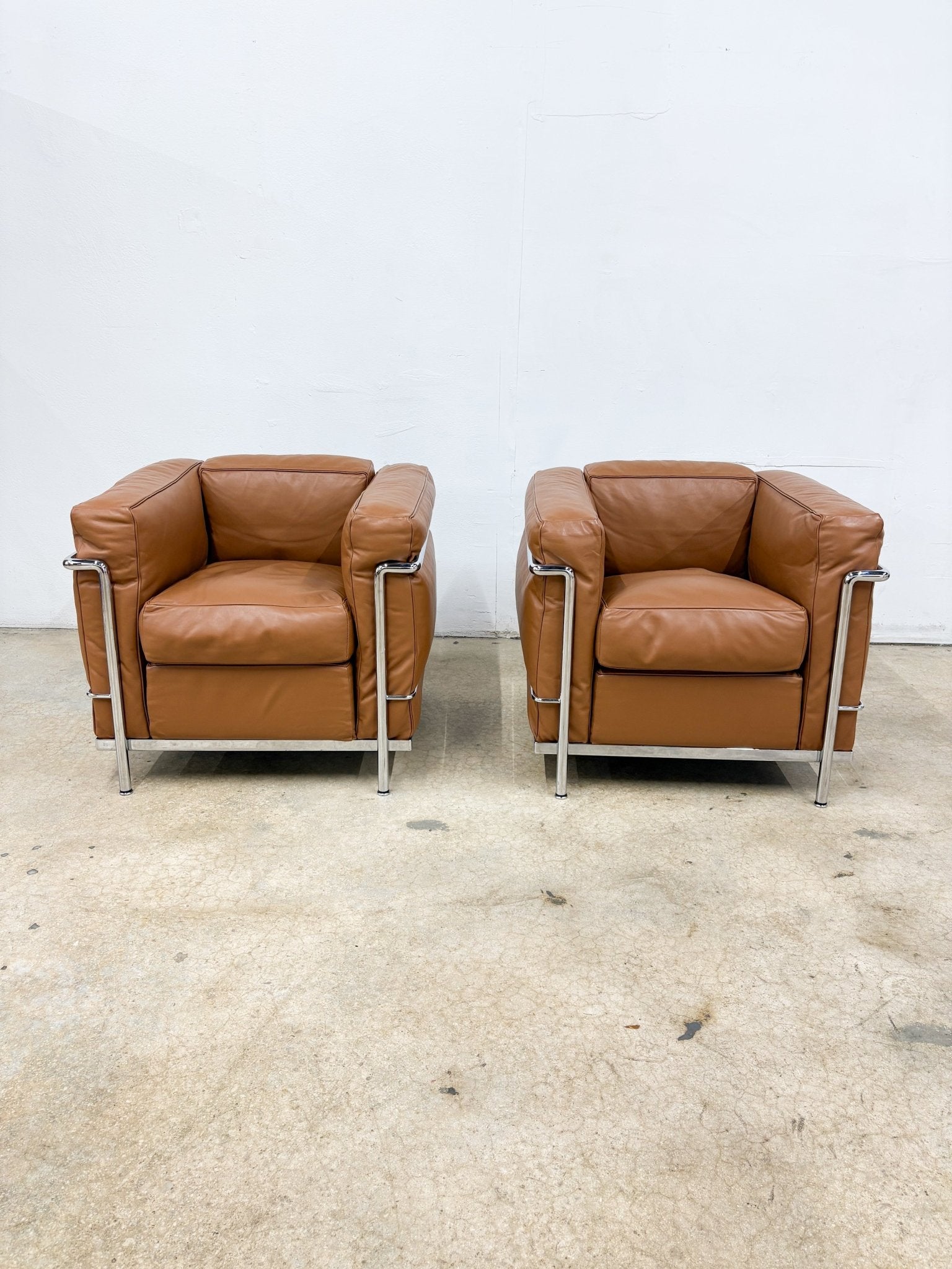 LC2 Petite Modele Pair, Le Corbusier - Rehaus