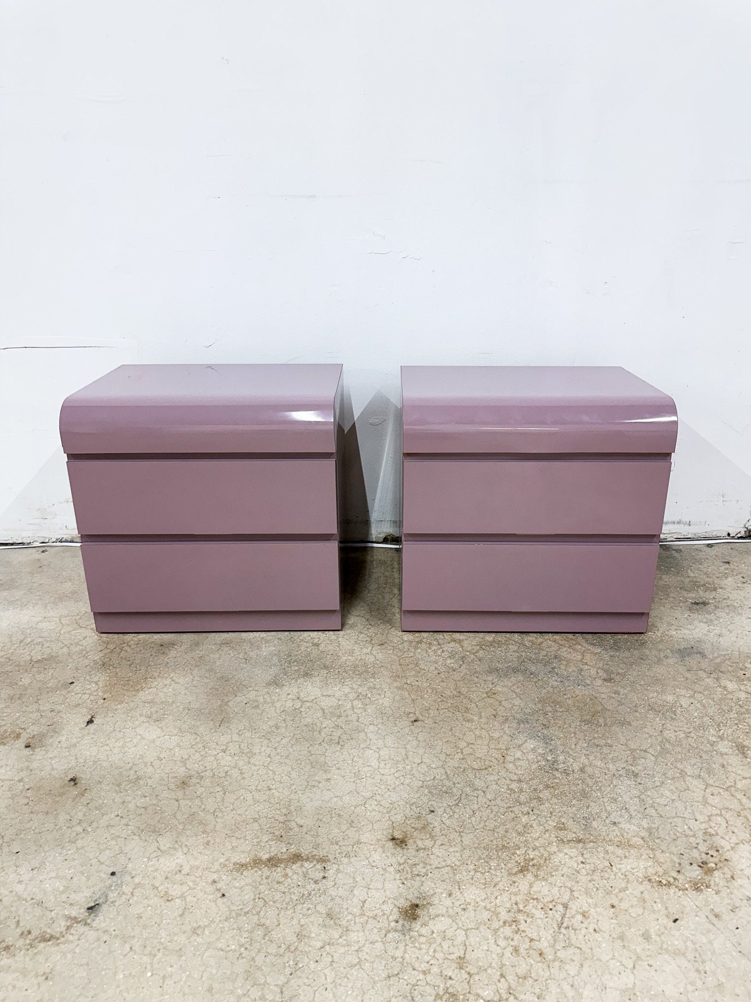 Mauve Laminate Nightstands - Rehaus