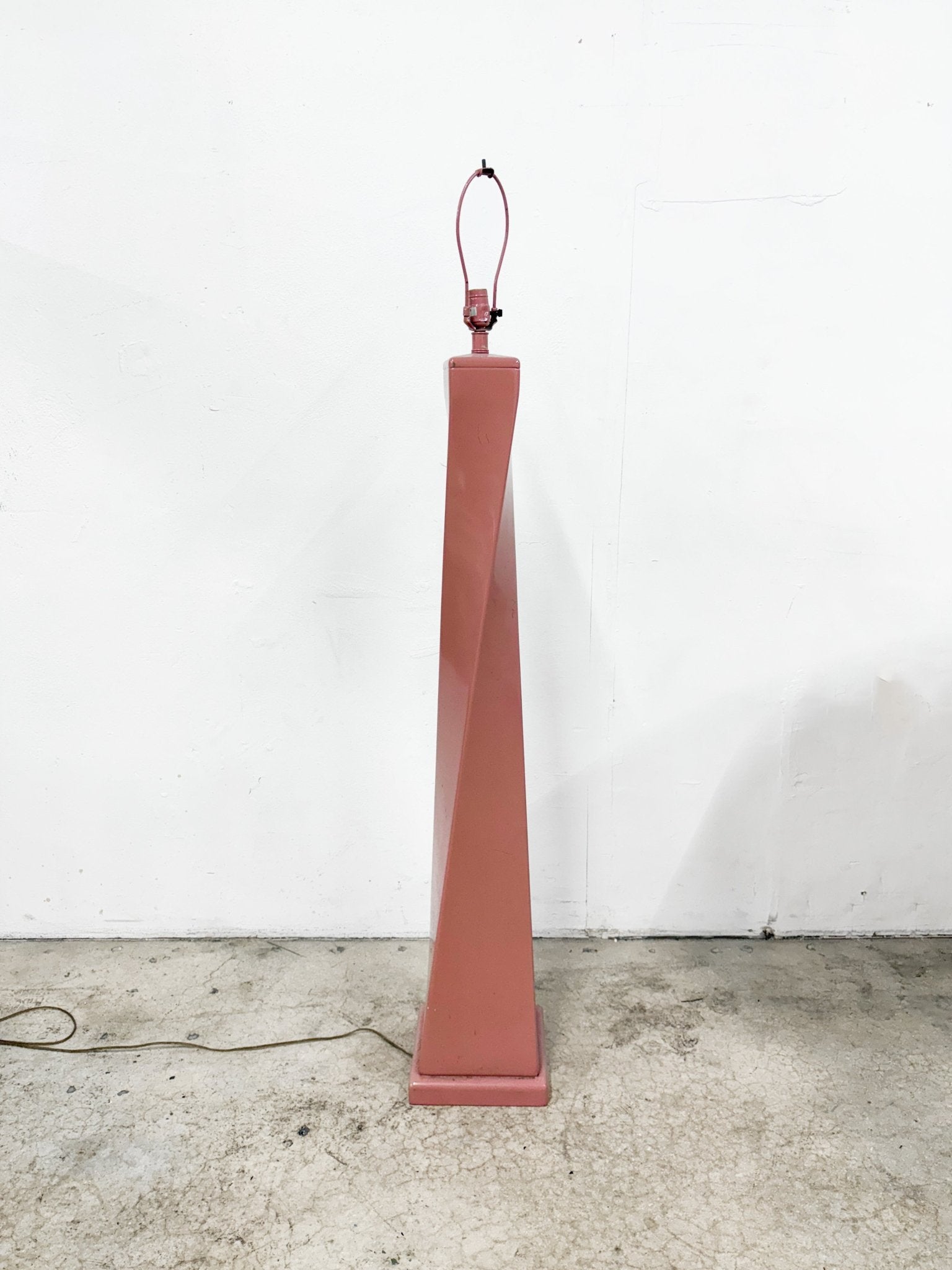 Pink Swirl Floor Lamp - Rehaus