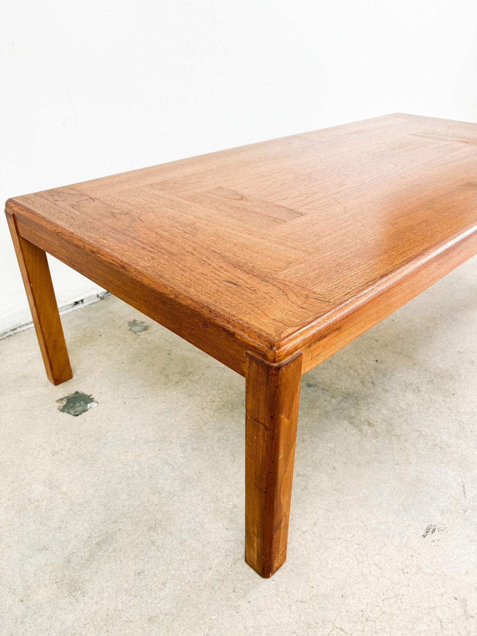 Scandinavian Teak Coffee Table, Vejle Stole Møbelfabrik - Rehaus