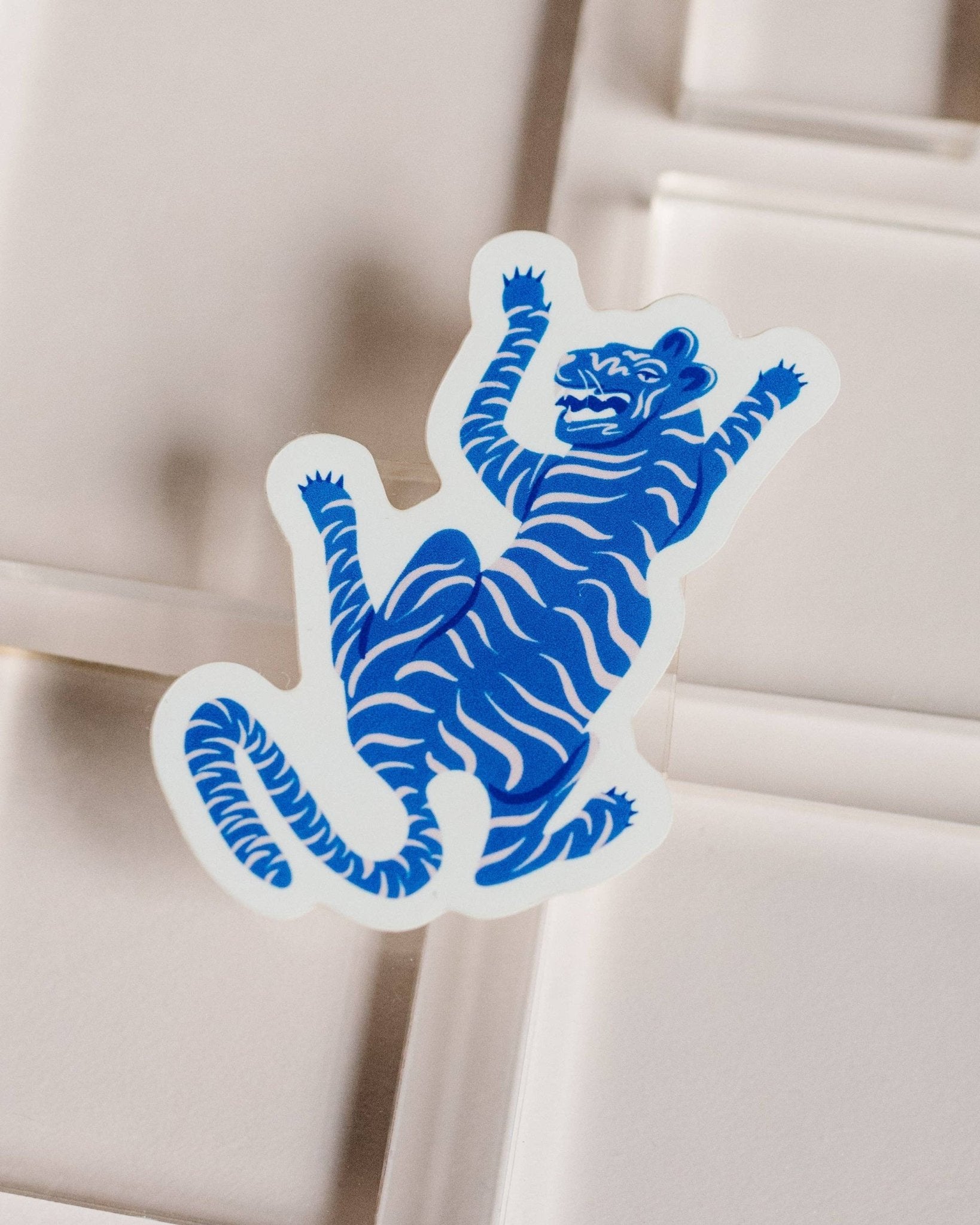 Blue Tiger Roar Sticker - Rehaus