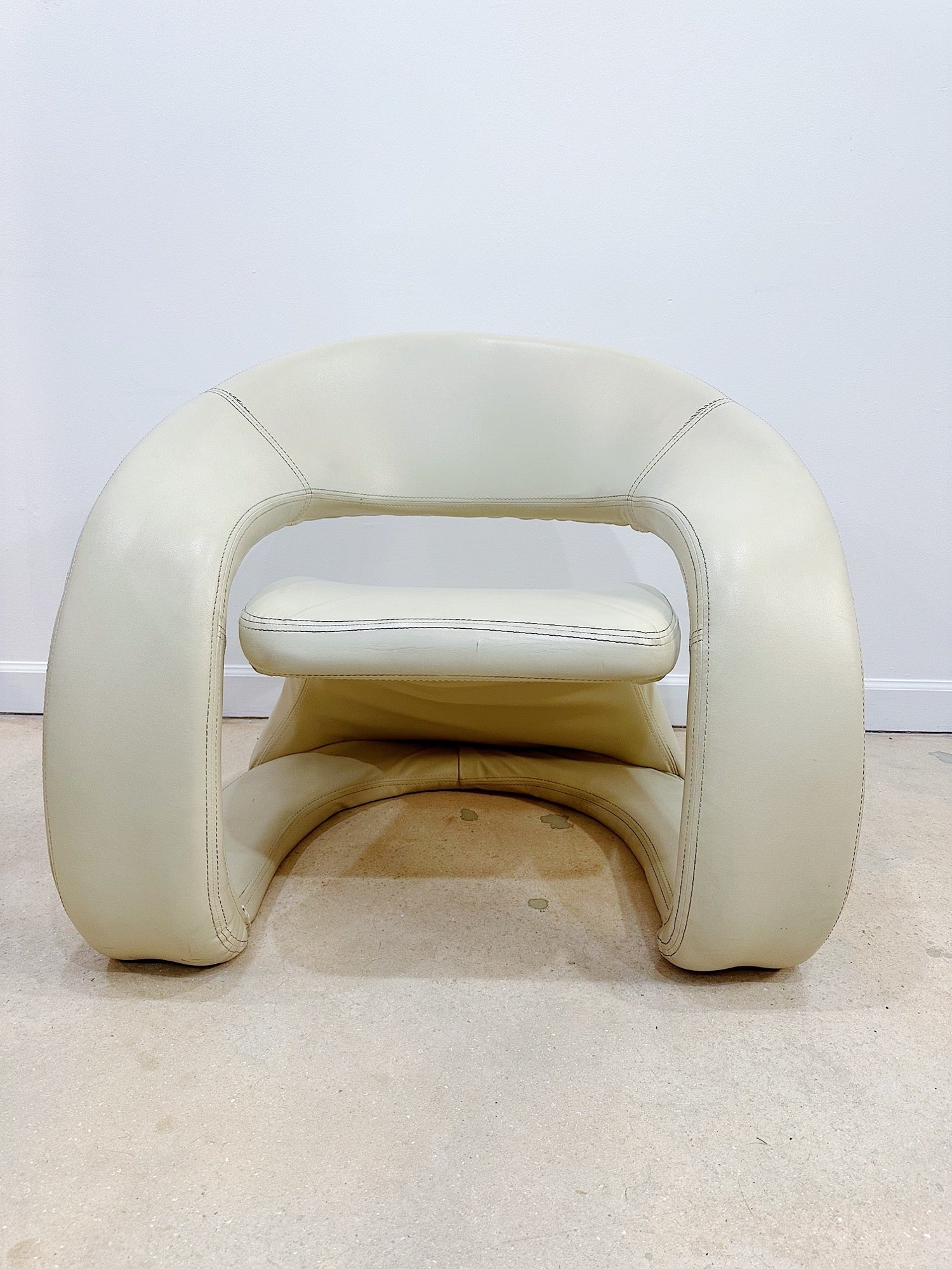 Jaymar-Style Tongue Chair - Rehaus