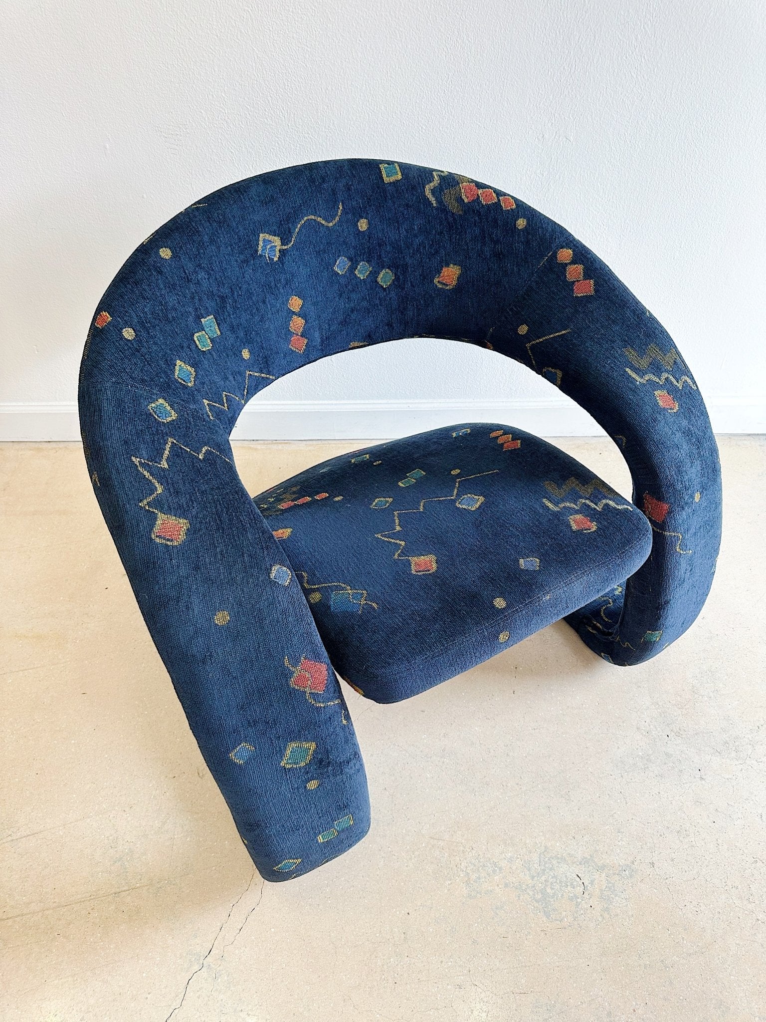 Jaymar Tongue Chair, Memphis Pattern - Rehaus