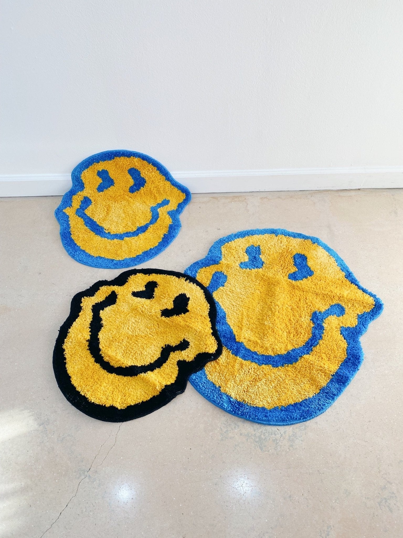 Carpets + Rugs – Rehaus