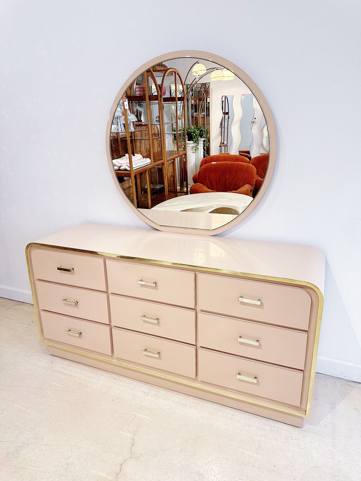 Pink Laminate Waterfall Dresser & Mirror Set Rehaus Pink Laminate Waterfall Dresser & Mirror Set Rehaus