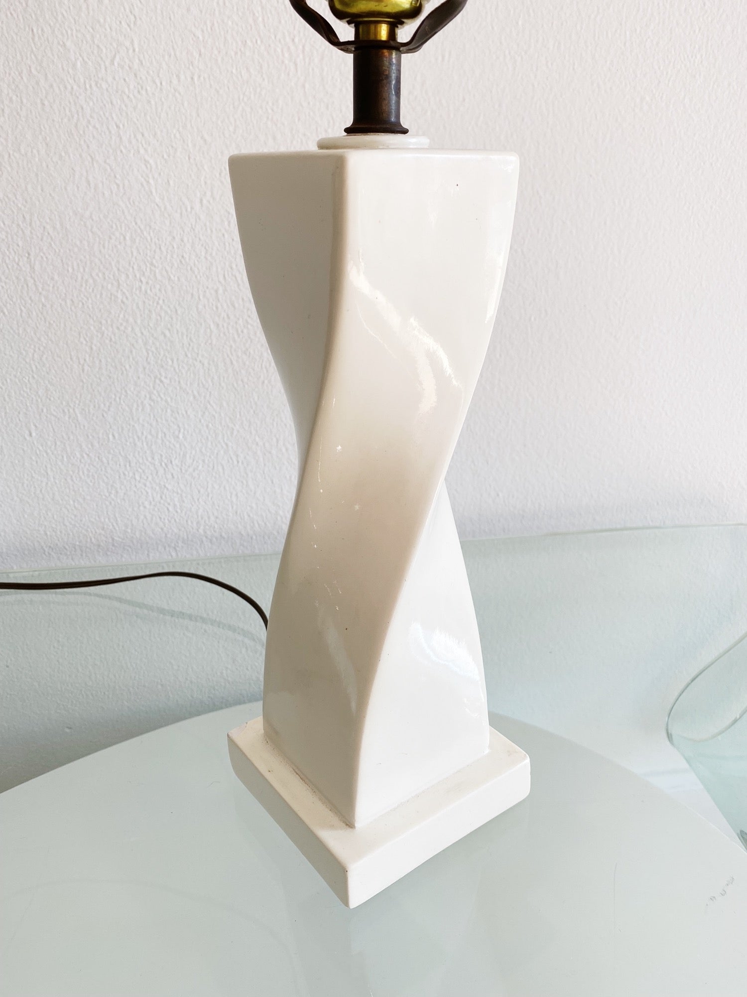White Twisted Table Lamp - Rehaus